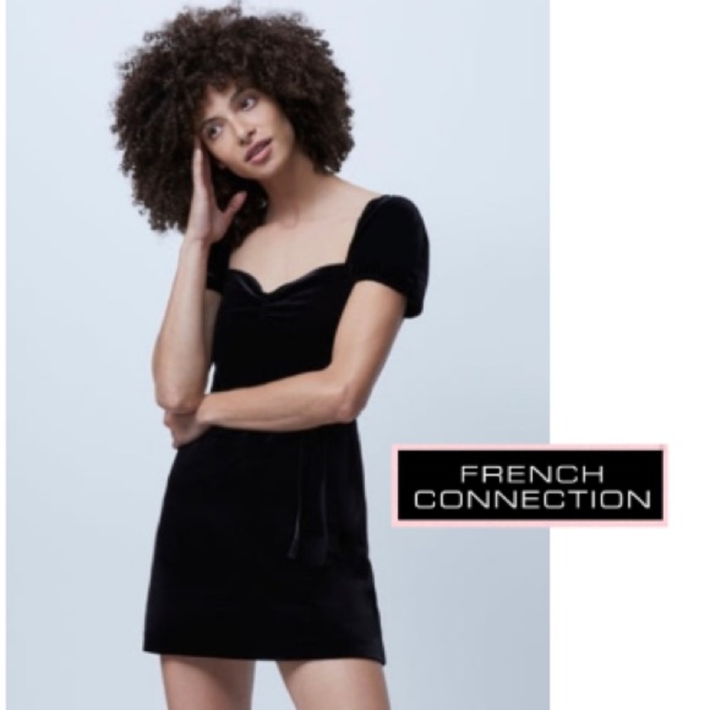 NWT FRENCH CONNECTION YULE VELVET SMOCKED-BACK DRESS BLACK